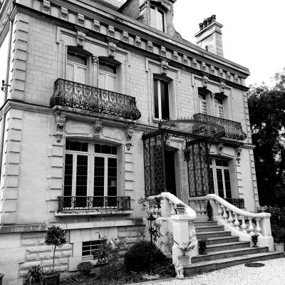 Manoir facade nb